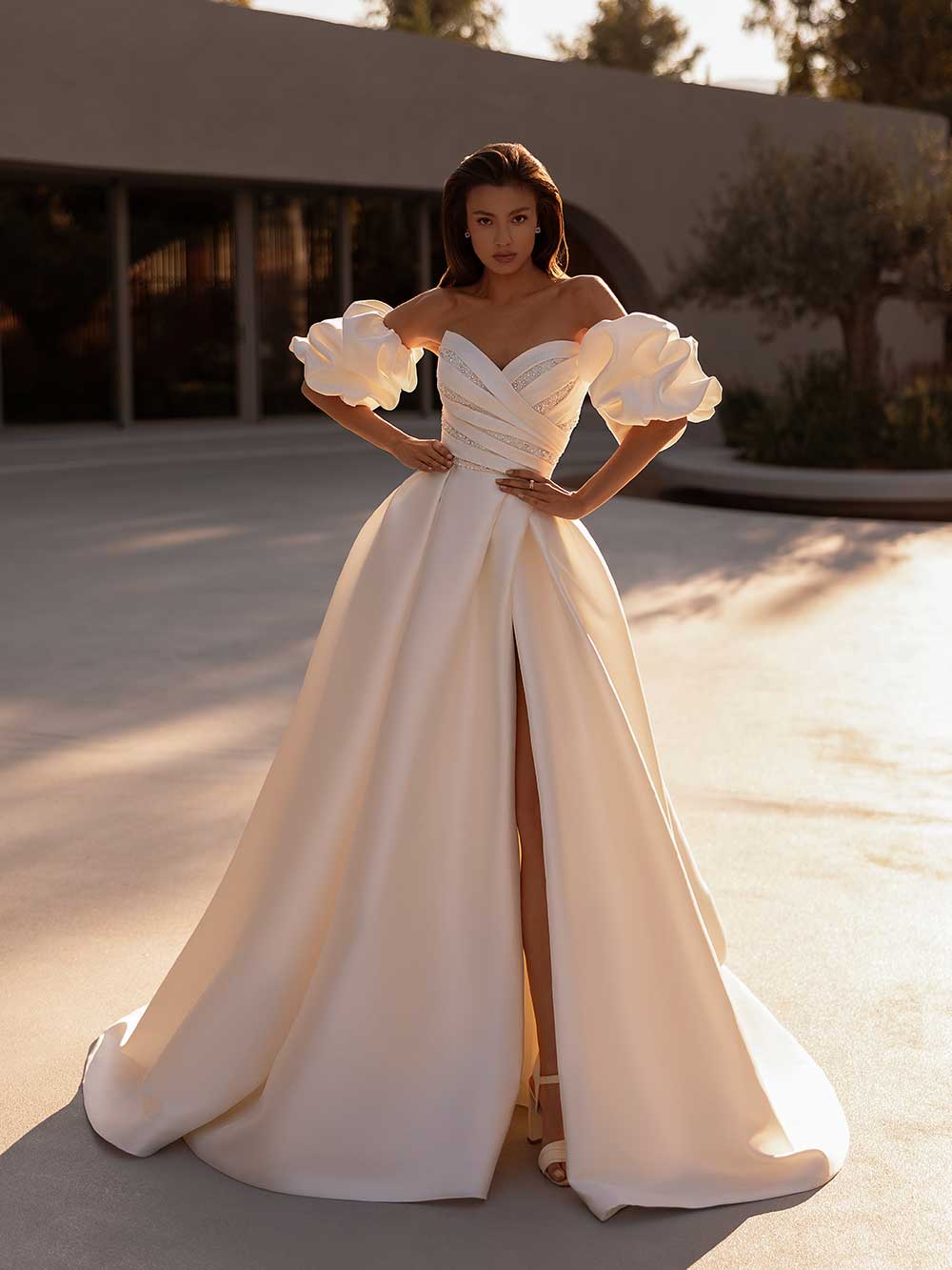 1520 - brudekjole fra Demetrios 1520 - brudekjole fra Demetrios