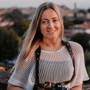 Bryllupsfotograf Mildrid Håndlykken