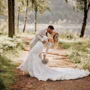 Lene & Mats romantiske sommerbryllup