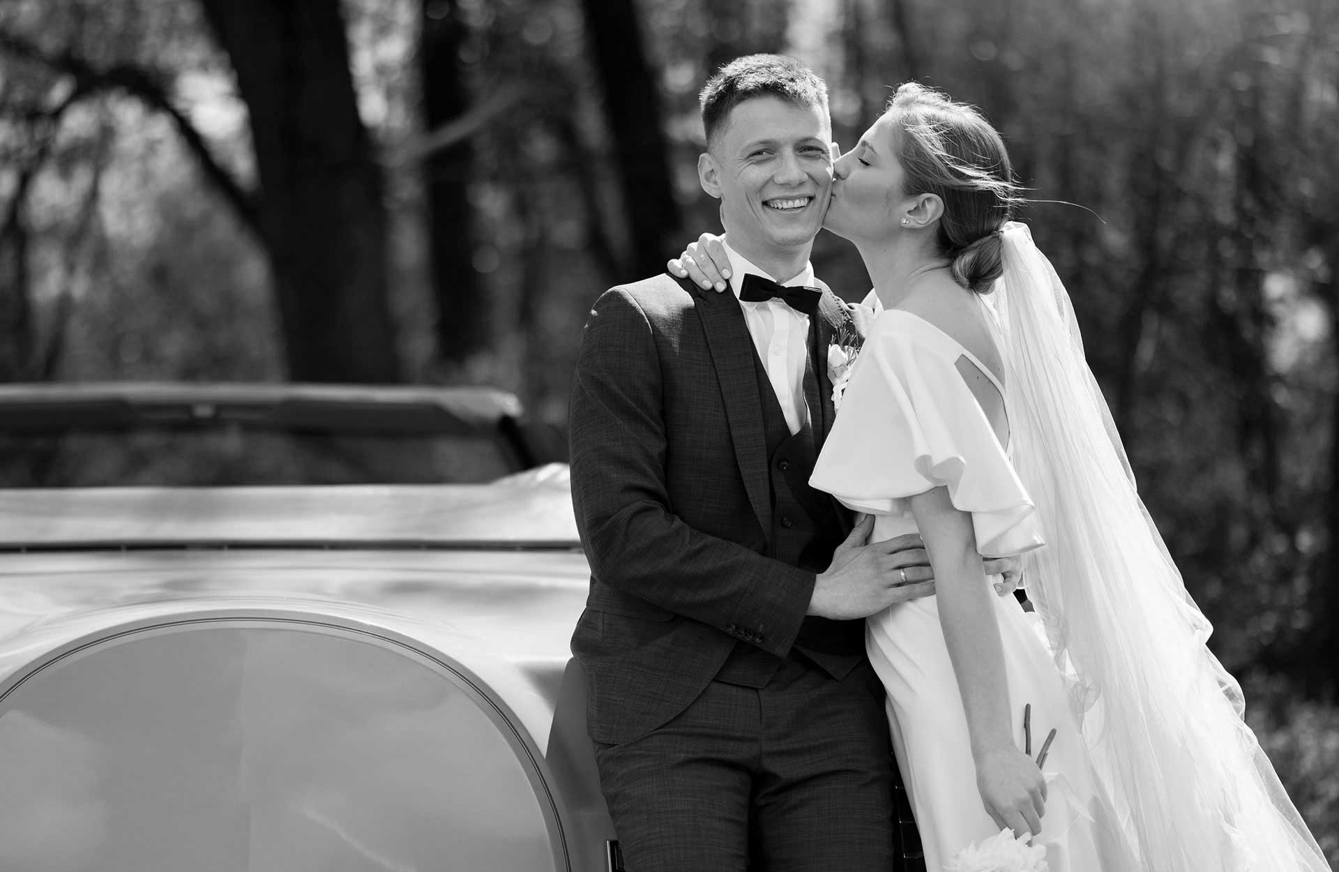 Bryllup i tall - hvor mange giftet seg i 2024? Bryllup i tall - hvor mange giftet seg i 2024?