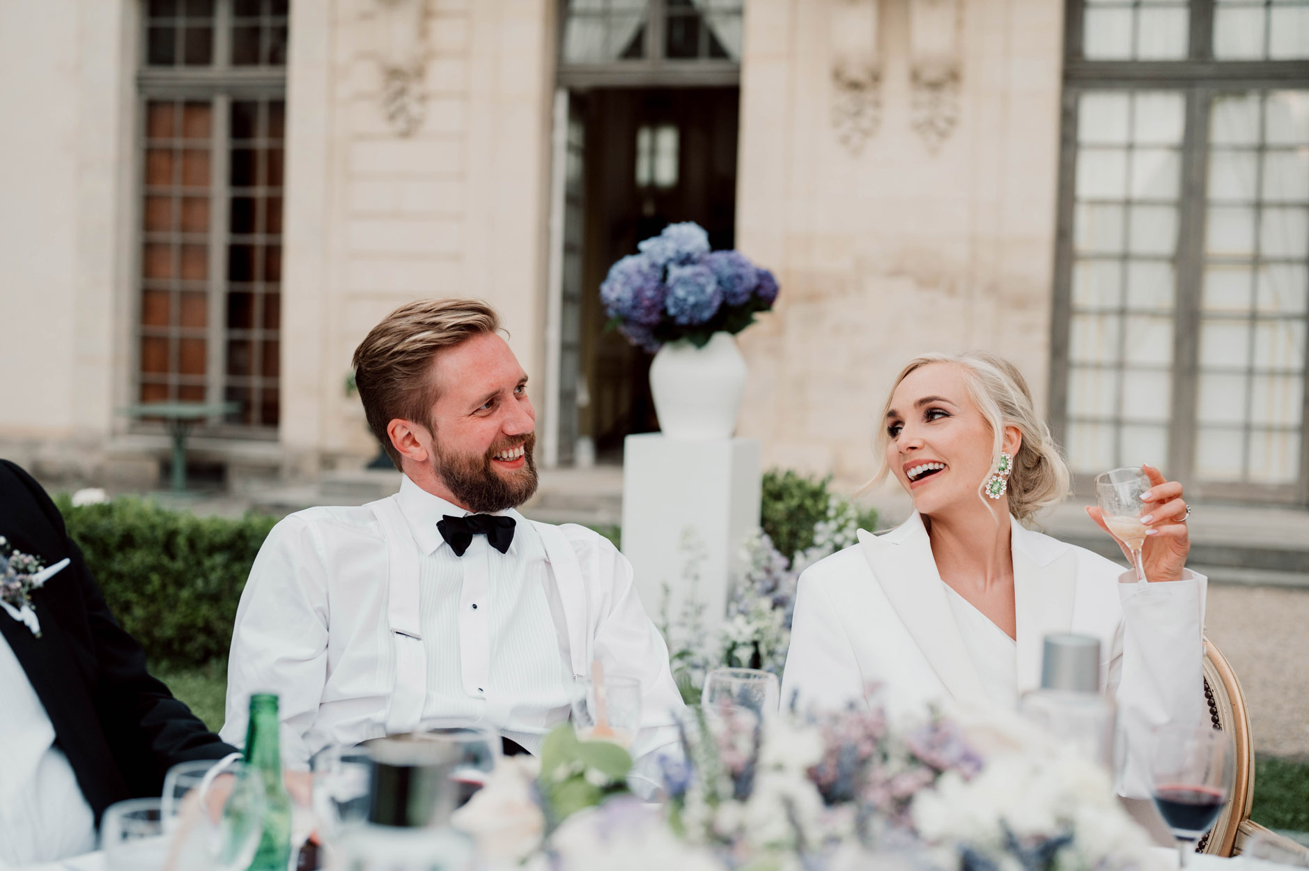 Middag på Château d´Ermenonvville - foto: James Richardson Middag på Château d´Ermenonvville - foto: James Richardson