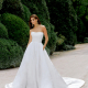 Brudekjole fra Sincerity Bridal - 44513 - finnes hos Brudesalongen Larvik