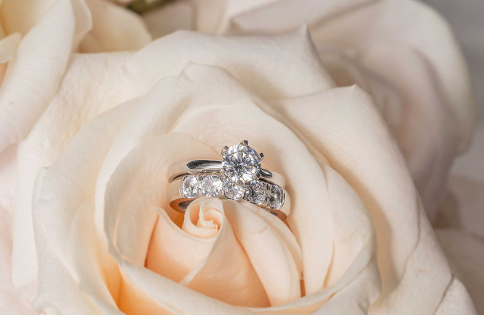 Den klassiske, runde briljantslipte Rome sammen med alliansen London