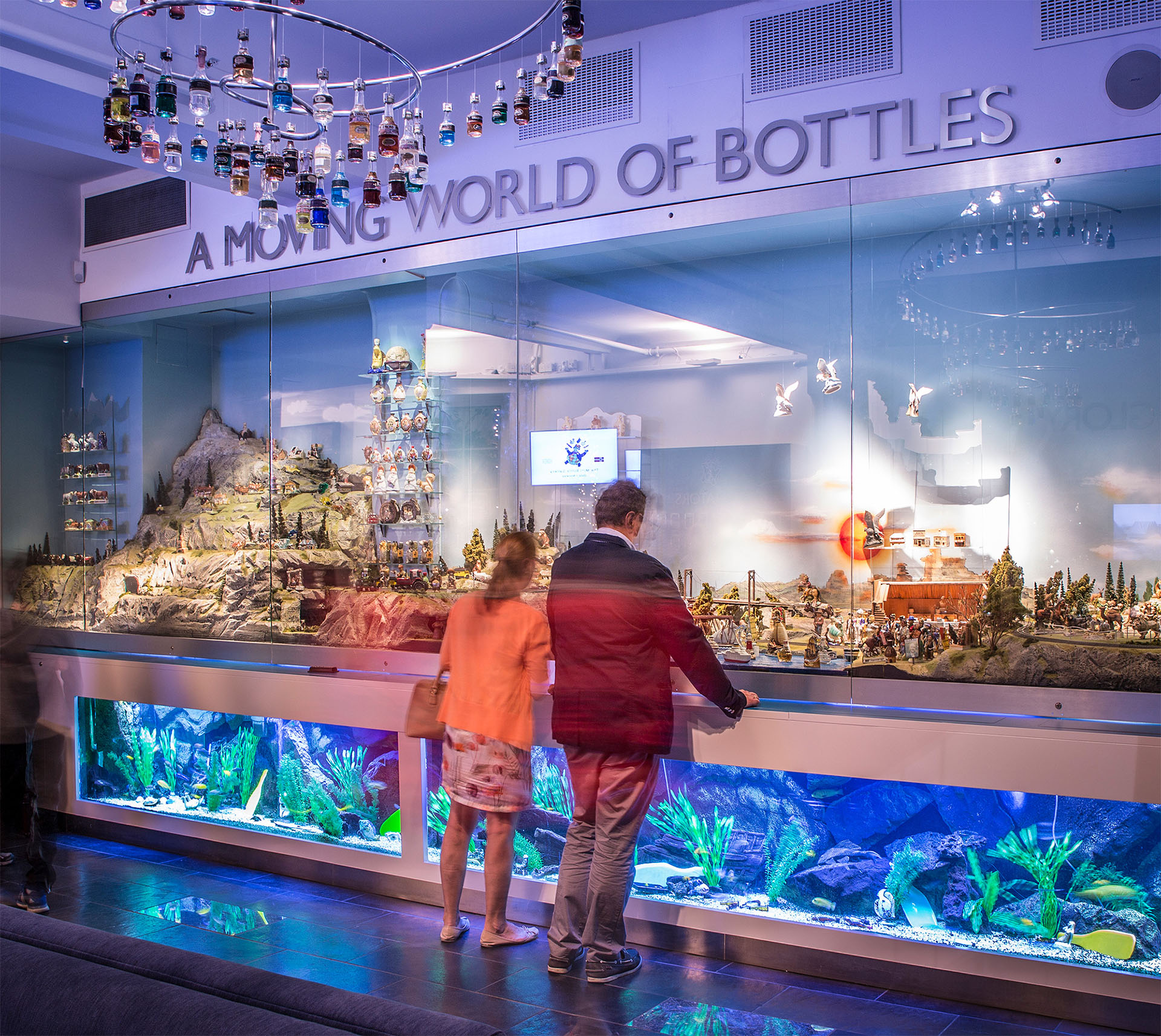 The Mini Bottle Gallery - Fame & Glory