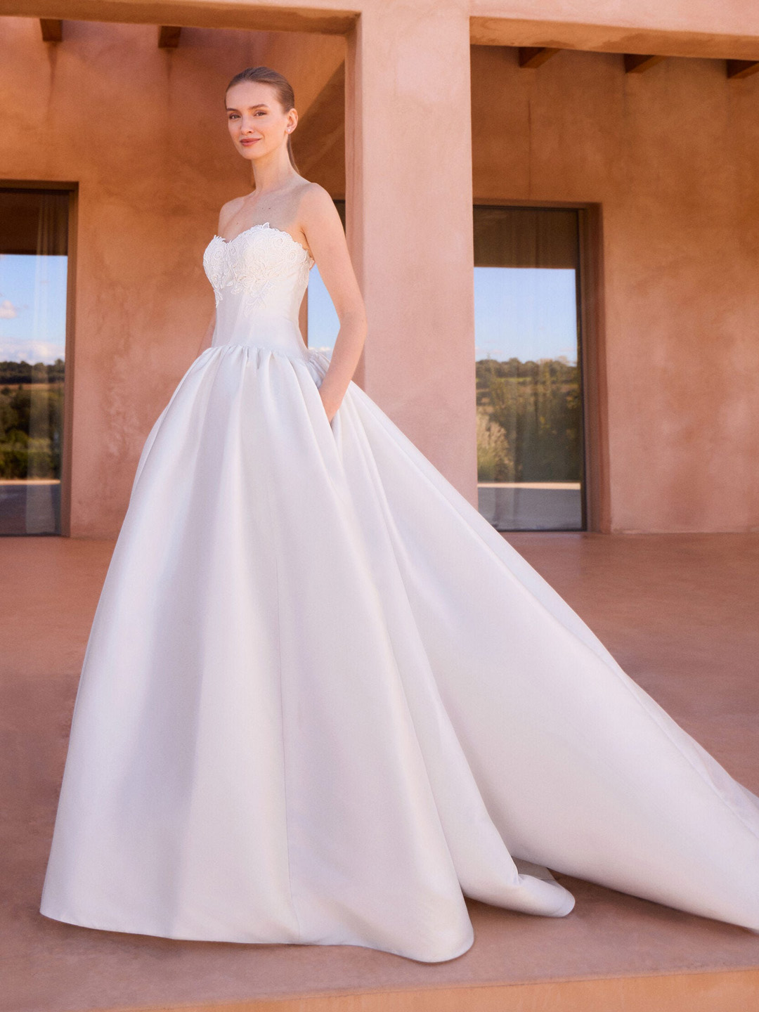 Box brud - Pronovias - Dolomira