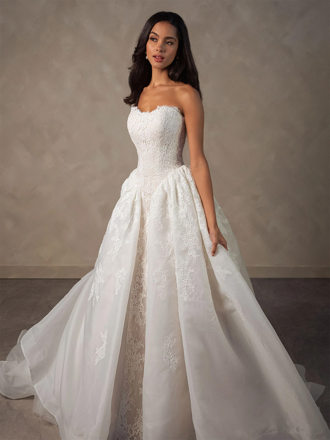 Kristins Brudesalong - Essence of Australia - D4573