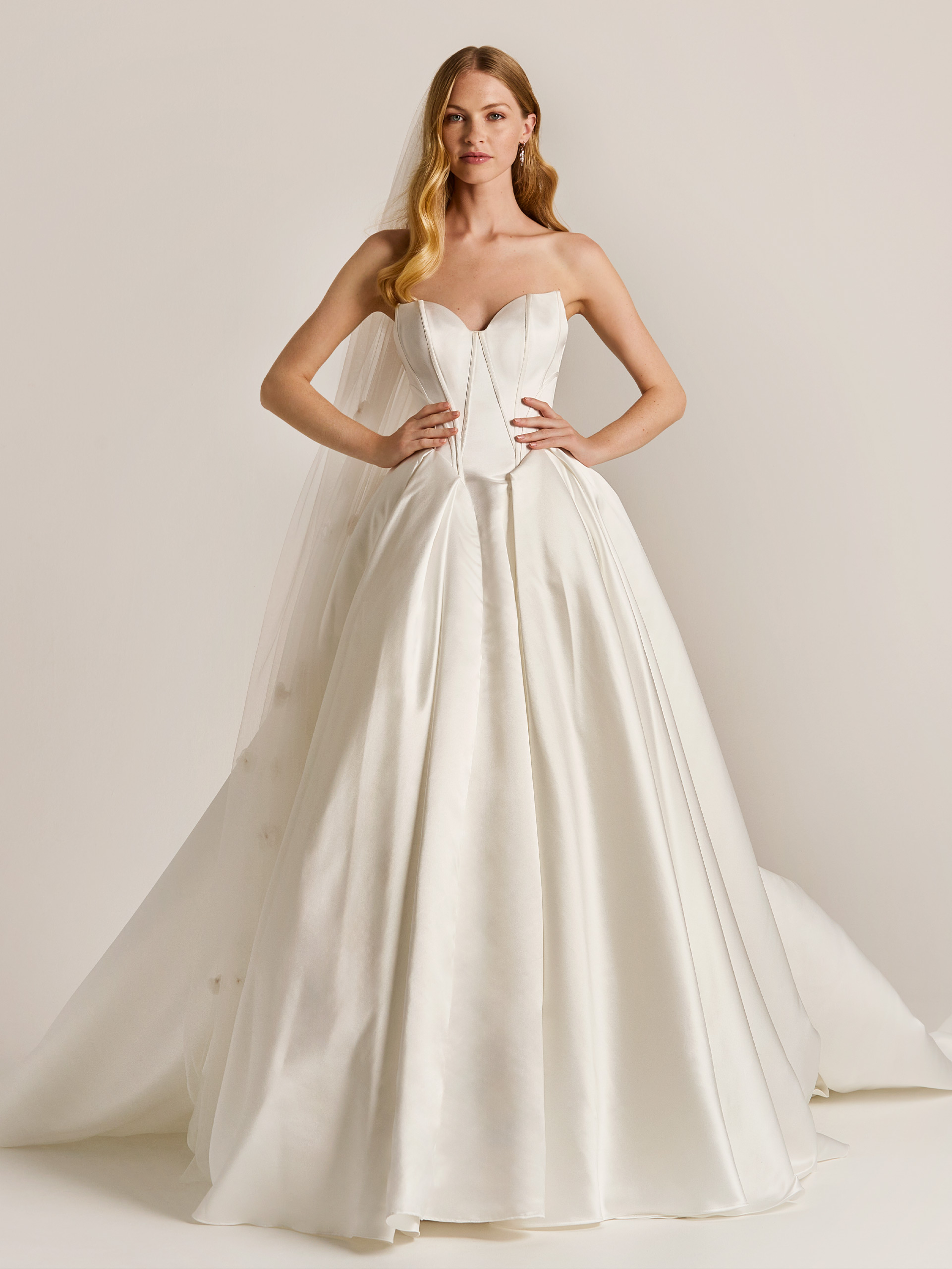 LILLY - Style 08-4775